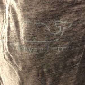 Vineyard Vines t shirt